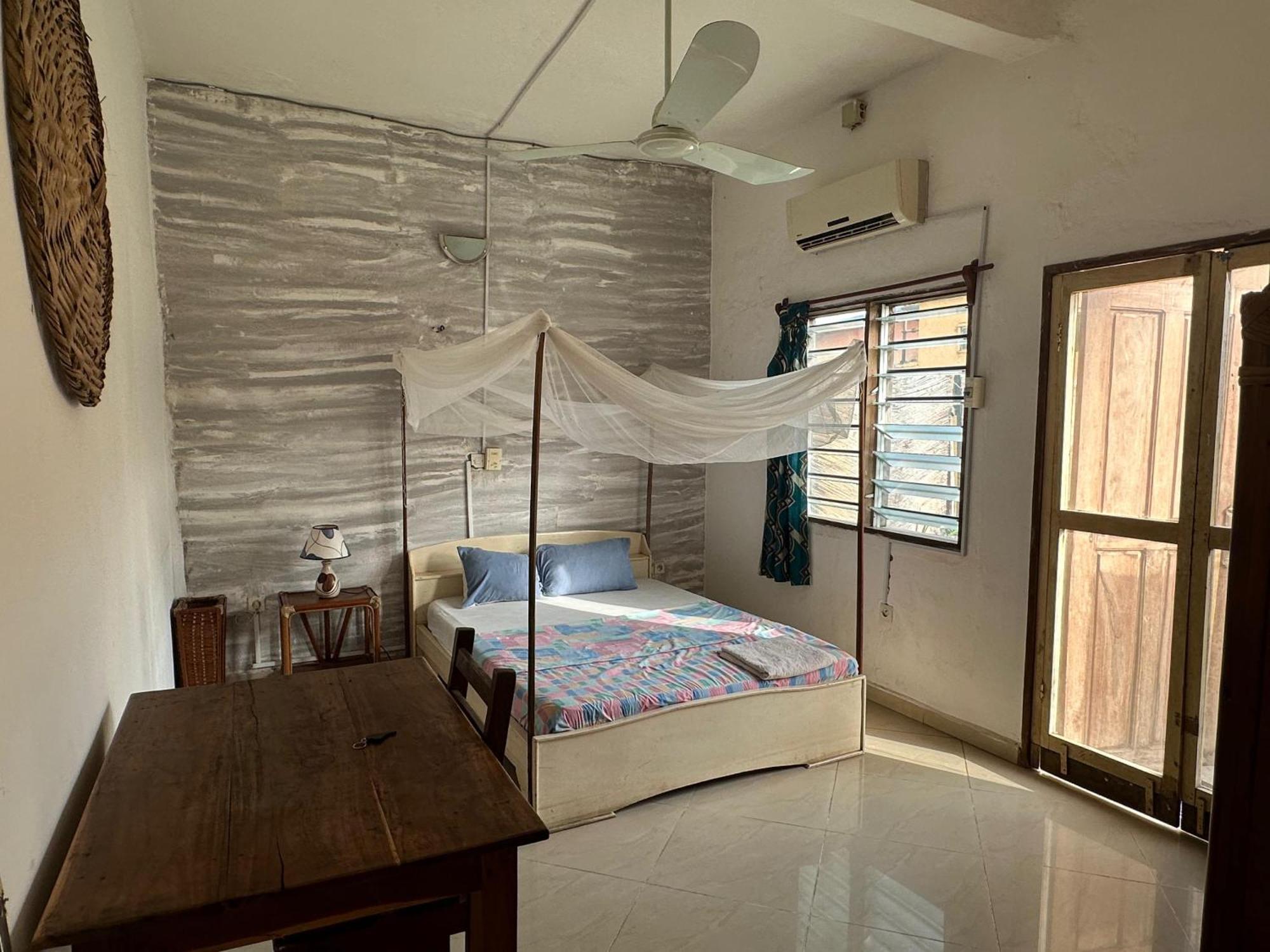 La Guesthouse Etoile Cotonou Ngoại thất bức ảnh