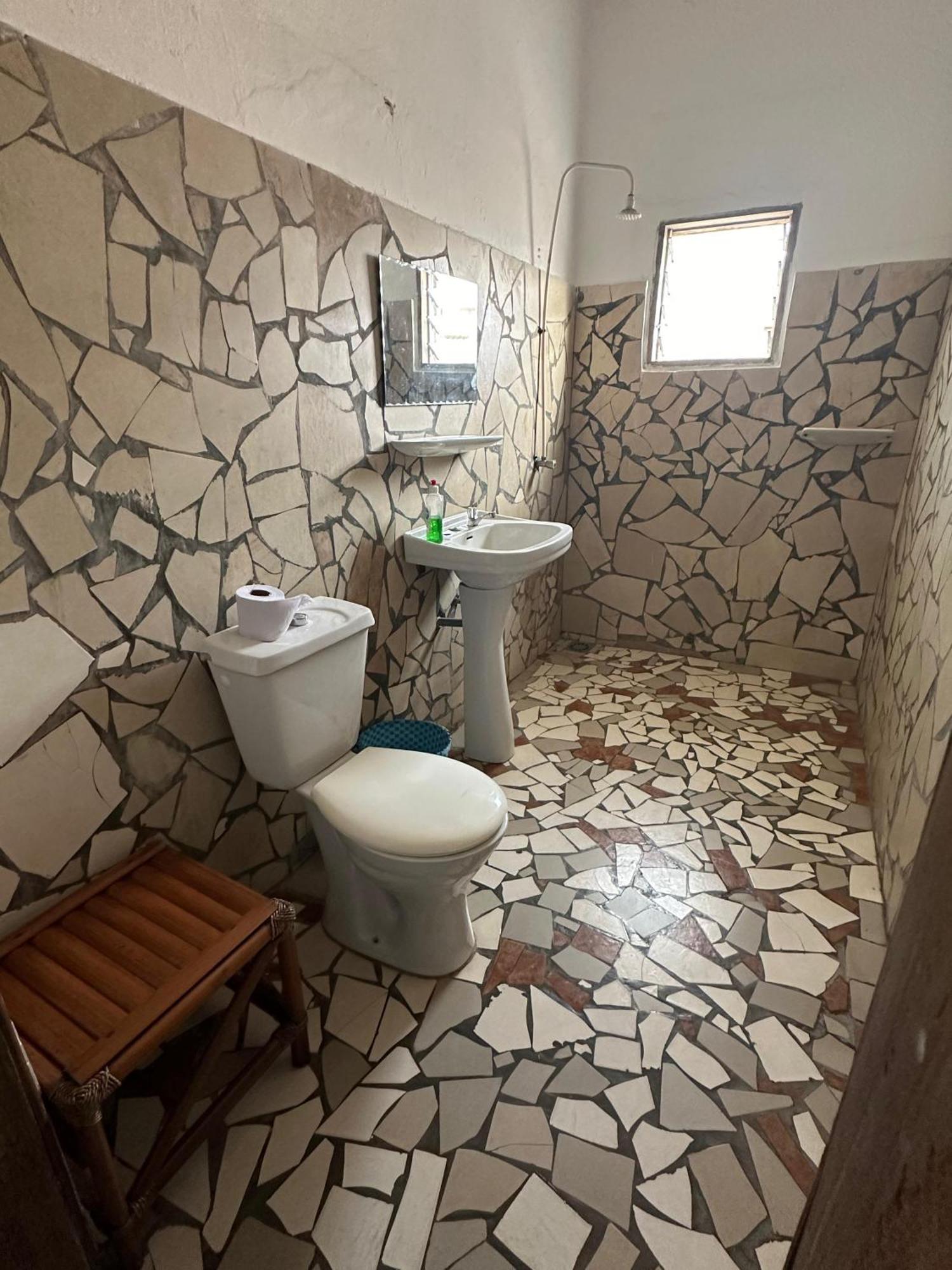La Guesthouse Etoile Cotonou Ngoại thất bức ảnh