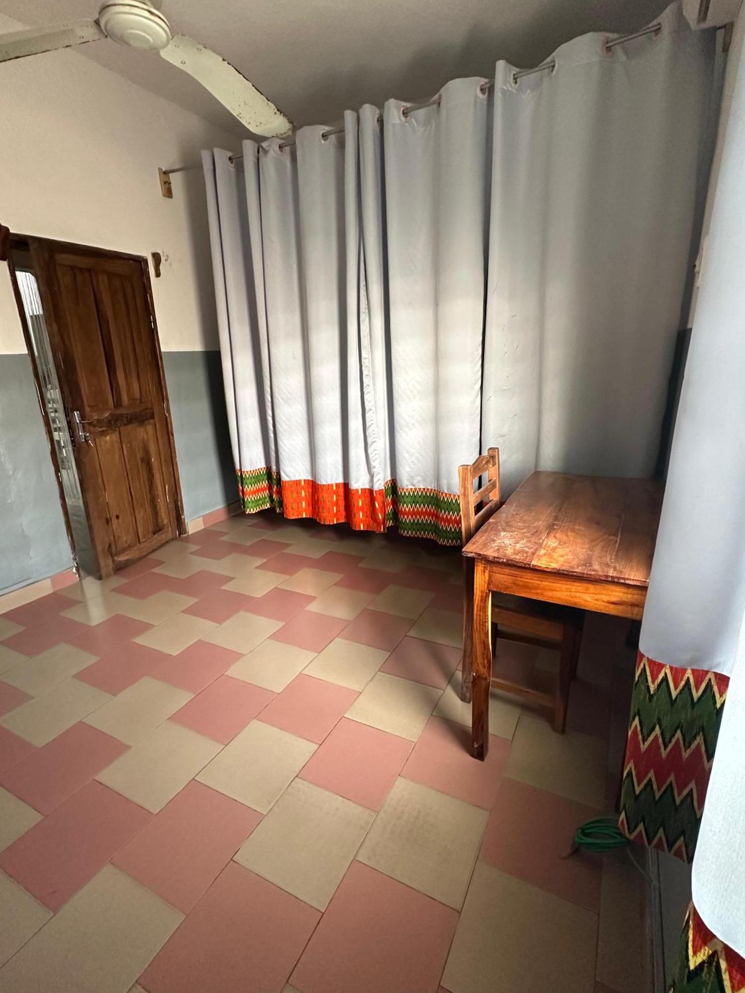 La Guesthouse Etoile Cotonou Ngoại thất bức ảnh